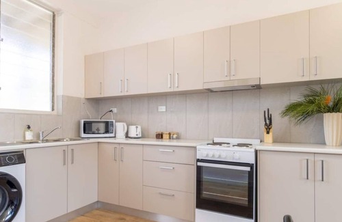Rapid Creek Apartment | Enjoy affordable accomodation a short walk away from the stunning Nightcliff foreshore