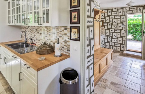 Nouan-le-Fuzelier House | Enjoy privacy and luxury in this villa on a beautiful estate.