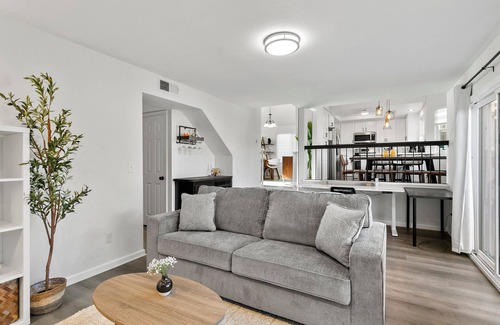 Mira Mesa House | Enjoy Private Pool with Family! Modern, Bright Home on Quiet Mira Mesa Outskirts