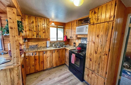 Grand Lake Cabin | Enjoy the night sky's w/hot tub