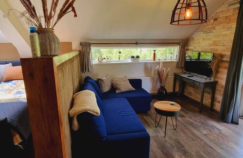 Bantega Bed & Breakfast | Enjoy the tranquility of the Frisian countryside at Sleeping at Bonanza