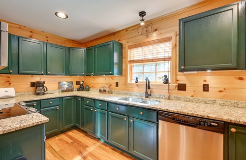 Ennice Cabin | Ennice Cabin w/Waterfall: Near Blue Ridge Pkwy!
