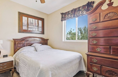 Enoch Cottage | Enoch Mountain Home Near Brian Head Ski Resort!