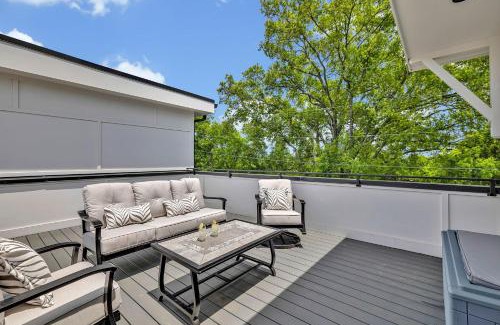 Berry Hill House | Ensemble-4 Unit Combo-8 mins to Broadway