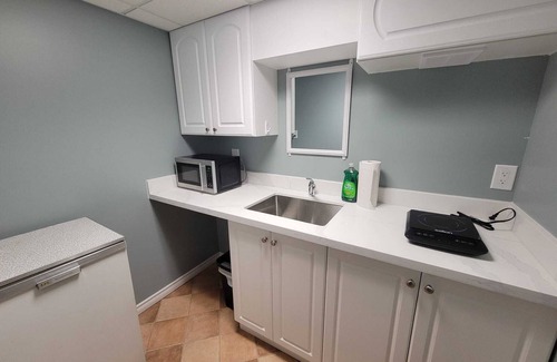Durham Region House | Entire 1 bedroom basement suite with separate entrance in North Oshawa