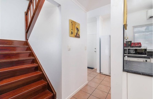 Port Douglas House | Entire 2 bed townhouse 200 metre from beach
