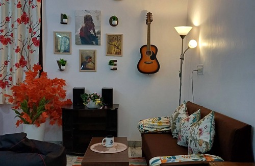 Indirapuram Apartment | Entire 2 BHK Apartment is Available