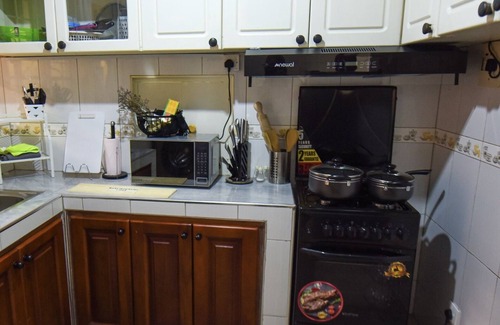 Kireka House | Entire 3-Bedroom Holiday Home in Kampala, Lovingly Furnished