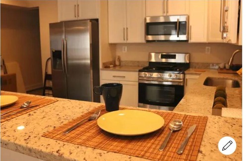 Park View Apartment | Entire 3 bedroom Private Luxury Condo