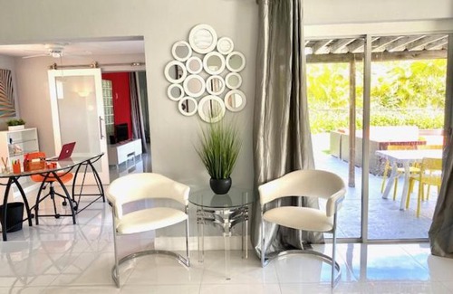 Hollywood Lakes House | Entire 3br 2ba House Pet Friendly Close to Beach