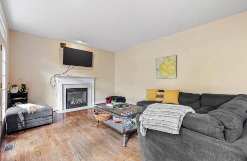 Takoma Park House | Entire 4-BR in Beloved DC Area Takoma Park