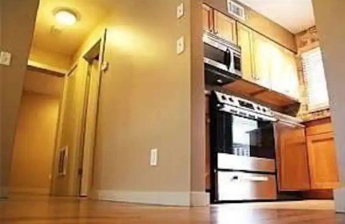 Mechanicsville Condo | Entire Atlanta Condo minutes from Downtown