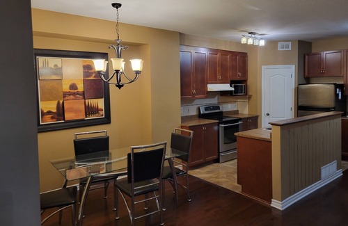 Leitrim House | Entire Beautiful house in ottawa