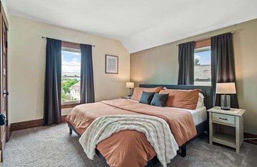 Bedford House | Entire Duplex w Historic District and Sleeps 12