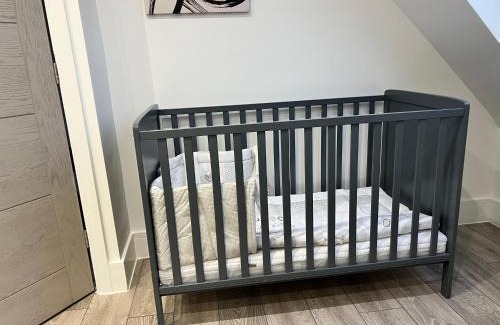 Nottingham House | Entire home in Nottingham for family, friends and contractors