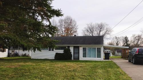 Twinsburg House | Entire House in Twinsburg