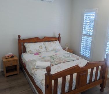 Chermside West House | Entire House near Brisbane City 2Beds