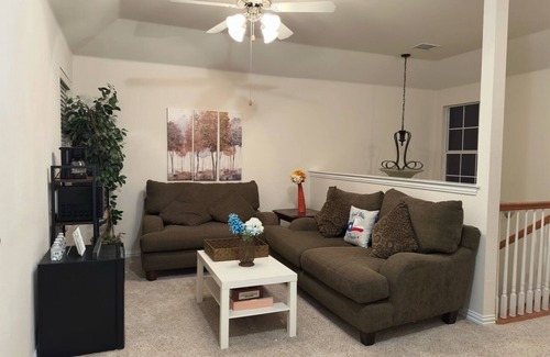Original Town House | Entire Second Floor in Premium Location