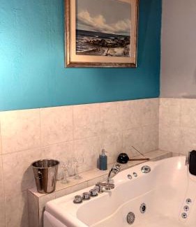 Marindia Apartment | Entre naturaleza a 1 cuadra de la playa/Jacuzzi
