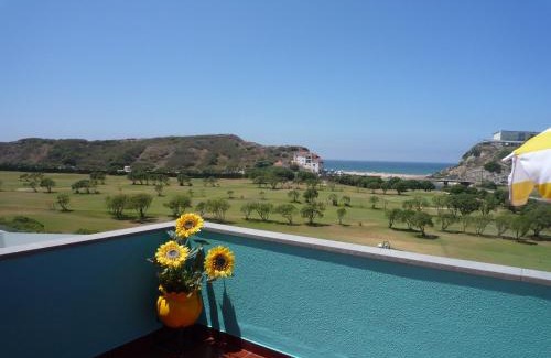 Maceira House | Entre o Mar e a Serra