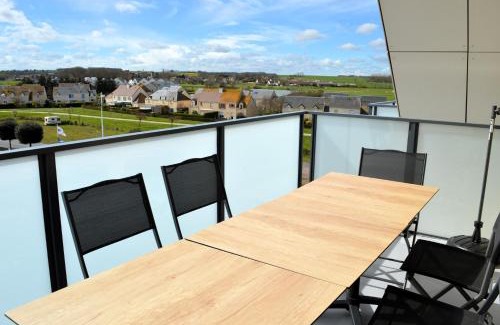 Courseulles-sur-Mer Apartment | Entre Plage et Ports, Le 49 - avec balcon 4 étoiles