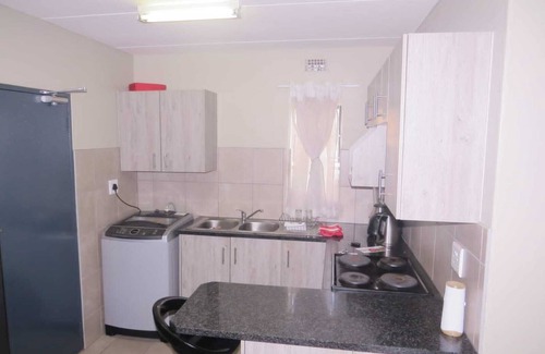 Pretoria Apartment | Enyoy this furnished Morden house with your family