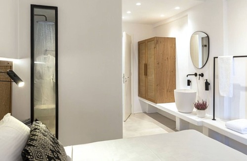 Exo Gonia Villa | Eolia Gold Villa with Private Heated Pool