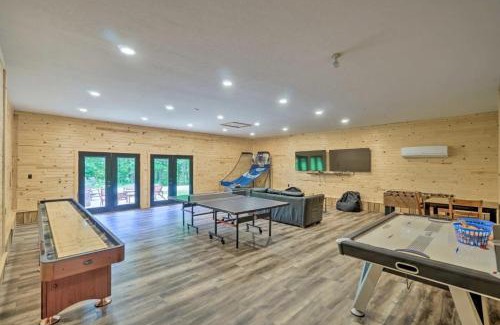 Logan House | Epic Game Roomnear Parksgroup Getawaygives Back