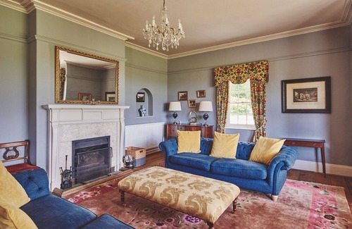 Upton upon Severn Apartment | Equestrian Manor - Luxury Cottages