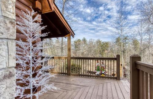 Pigeon Forge House | ER316- Black Bear Hideaway Great location- Close to town cabin