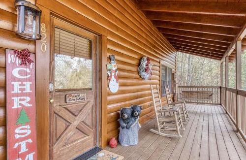 Pigeon Forge House | ER316- Black Bear Hideaway Great location- Close to town cabin