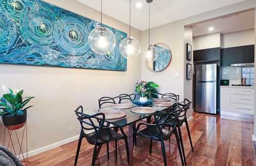 Brompton House | Eros❤️Near Adelaide Oval ✪ City Fringe ✪ FREE Wifi ✪ Netflix ✪ Parking ✪ PET