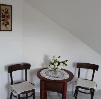 Csesznek Apartment | Erzsébet Vendégház