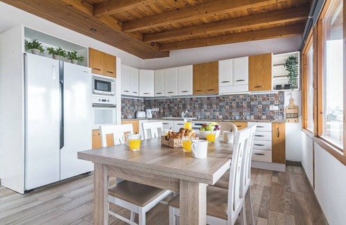 Teror Ski Chalet | Home2Book Charming Margaritas House Teror