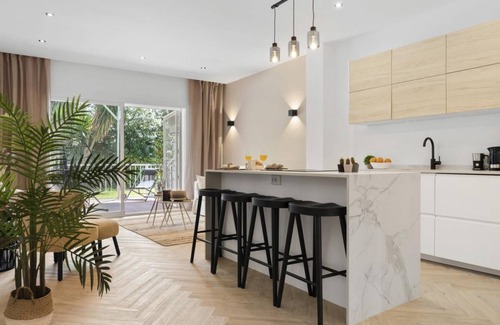 Puerto Banus Apartment | 128 m² Apartment ∙ 2 bedrooms ∙ 6 guests