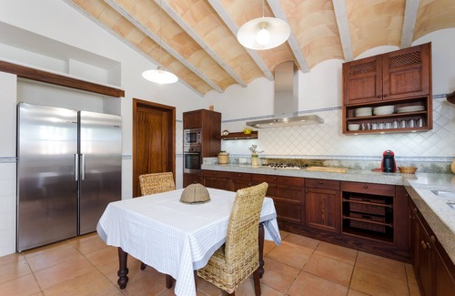 Lloret de Vistalegre Villa | ES VEDAT - Villa with private pool in Lloret De Vistalegre. Free WiFi