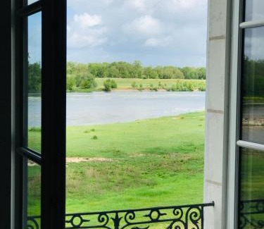 Chaumont-sur-Loire Apartment | Escale face à la Loire