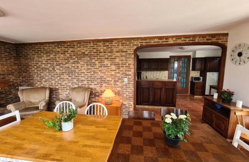 Belabre House | Escapade Nature : Maison et Lofts Privés avec Piscine, Étang de Pêche et Grandes Terrasses - FR-1-591-365