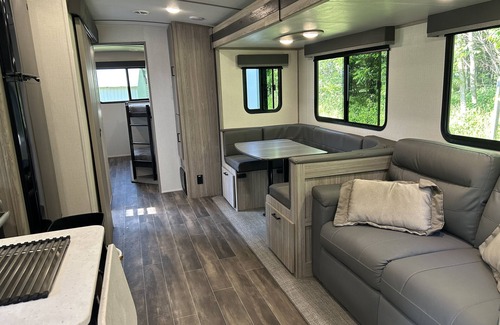 New Cumberland House | Escape the ordinary and dive into the extraordinary! Travel trailer on 3 acres
