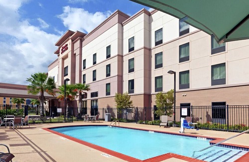 Greater Greenspoint House | Escape to a Dreamy Suite w/ a Modern Vibe!