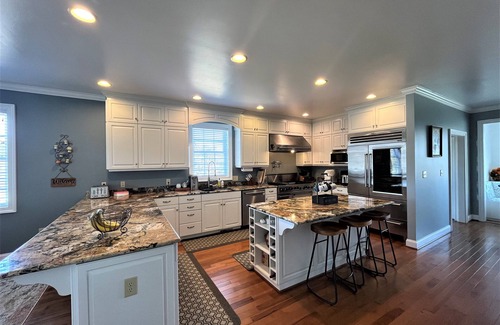Patrick Henry Other | Escape to Nature: Exquisite Retreat Perfect for Gatherings near Charlottesville
