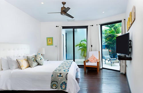 Fryes Beach Hotel | Escape to Serenity at This Fabulous 4 Bedroom Villa with Kitchen Near the Sea