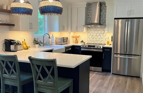 South Eliot House | Escape to the Seacoast - Relax, Work & Play by the Water