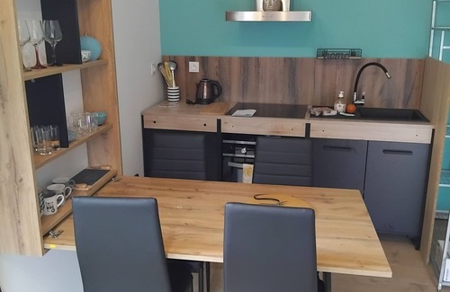 Saint-Clair-de-la-Tour House | ESPACE ATYPIQUE DETENTE BIEN-ETRE