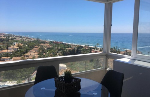 Marbella Apartment | Espectaculares vistas desde estudio en Las Chapas