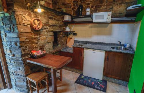 Taramundi Apartment | Esquíos - Apto. Cuarto do forno
