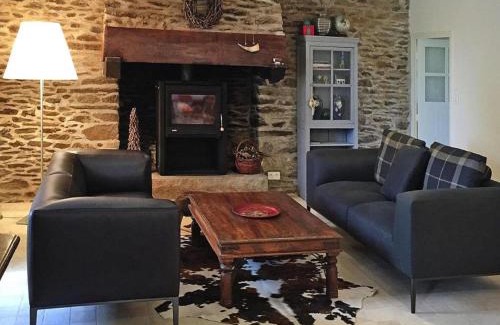 Landeleau House | Estate in Landeleau near Aulne River