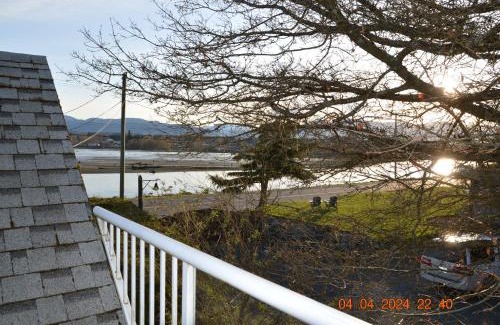 Comox Bed & Breakfast | Estuary House Reflexology B&B