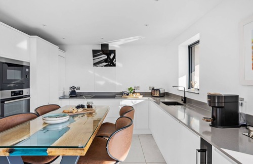 Teignmouth Apartment | Estuary View - luxury apartment with views across the Teign Estuary