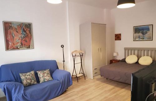San Anton Apartment | Estudio 54 Centro